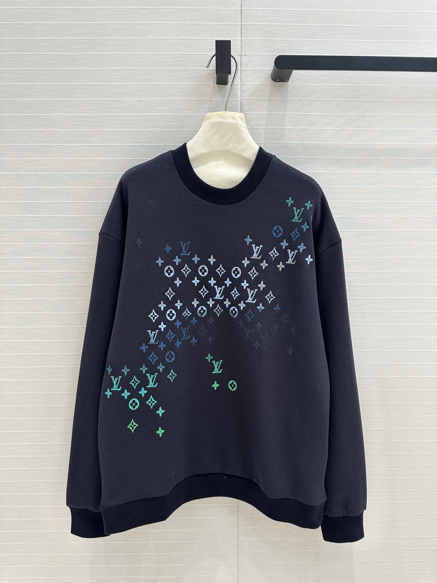 wg.luxury- 8V embroidery item:D-F240J1013